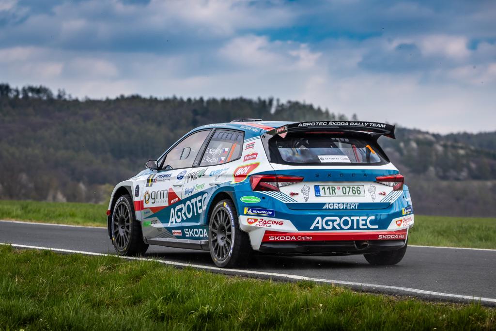 AGROFERT i letos podporuje AGROTEC Škoda Rally Team