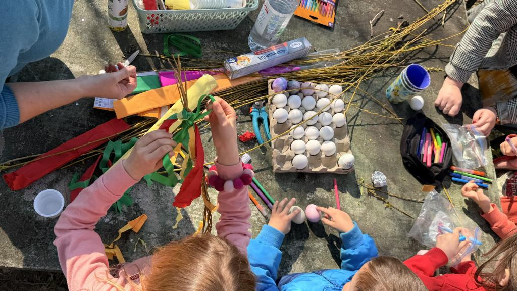 AGROFERT přinesl velikonoční atmosféru dětem v Ledcích i Janských Lázních