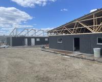 Ve Velkých Němčicích vzniká moderní stáj – první svého druhu v Česku!